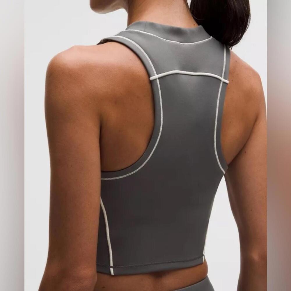 🆕🩶 Lululemon Ultralu Contour-Seam Cropped Tank Top - Onyx Grey - Picture 4 of 4